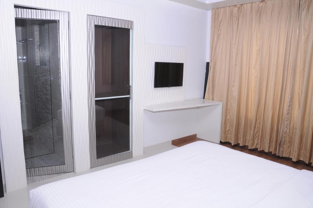 Hotel City Heart Shirdi Quarto foto