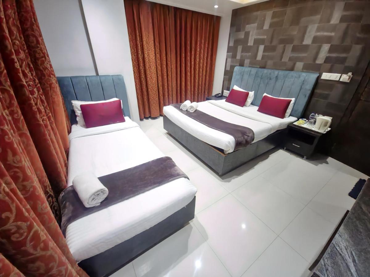 Hotel City Heart Shirdi Exterior foto